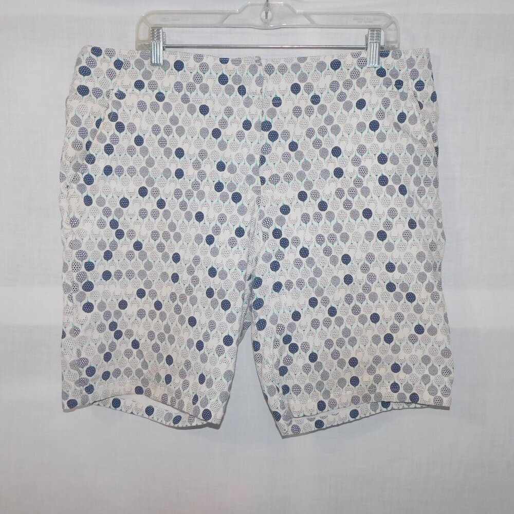 IZOD Golf White Blue Golf Balls & Tees Flat Front Shorts Womens 16